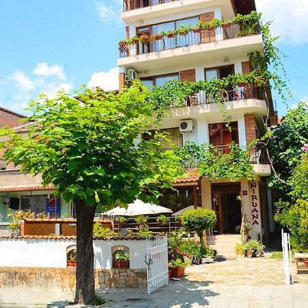 Nirvana Guest House 네세부르 외부 사진